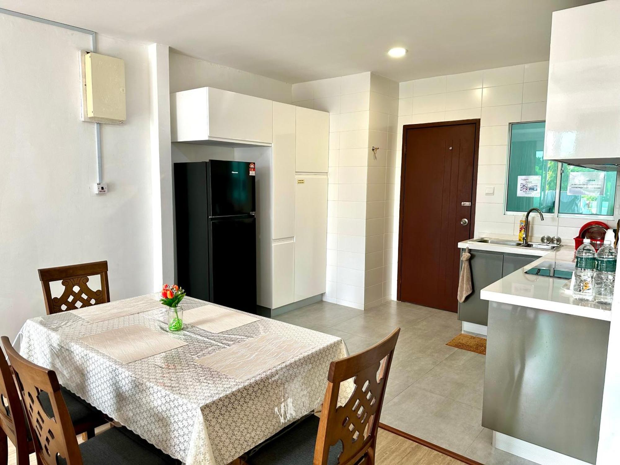 Springfield 3-Storey Cheerful Townhouse #Yoyo Homestay SDK Eksteriør bilde